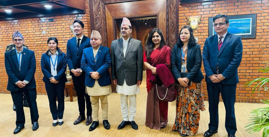 राजा चार्ल्सको राज्याभिषेकमा सरिक हुन बेलायत उडे परराष्ट्रमन्त्री साउद